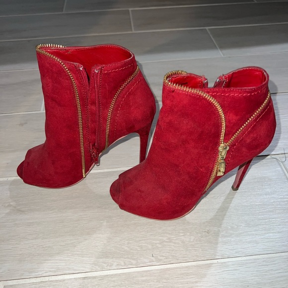 GUESS, Size 6.5, Red Ankle Booties, peep toe - Picture 2 of 2